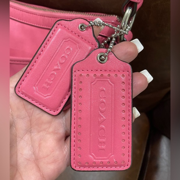 🎄NWOT Coach Park Shoulder Bag Convertible Crossbody Barbie Pink - Picture 5 of 16